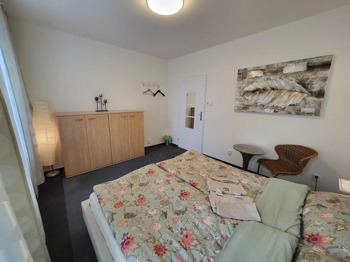 Appartement Baterky à Prague Extérieur photo